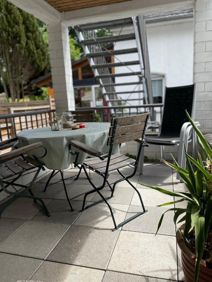 בראונברג Ferienwohnung & Apartment Am Steinbrunnen מראה חיצוני תמונה